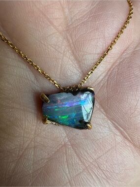 Gabrielle Velanti 14k Gold and Opal Necklace